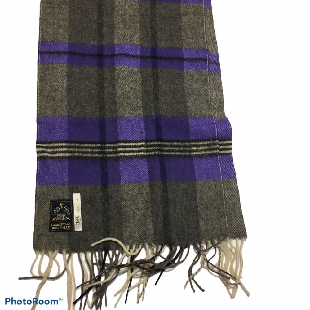 Isa Seta Women’s Scarf 100% Pure Lambswool scarf